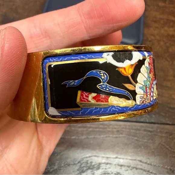 Authentic Hermes Ceramic and Gold fan design bangle bracelet DAMAGED - Picture 7 of 13